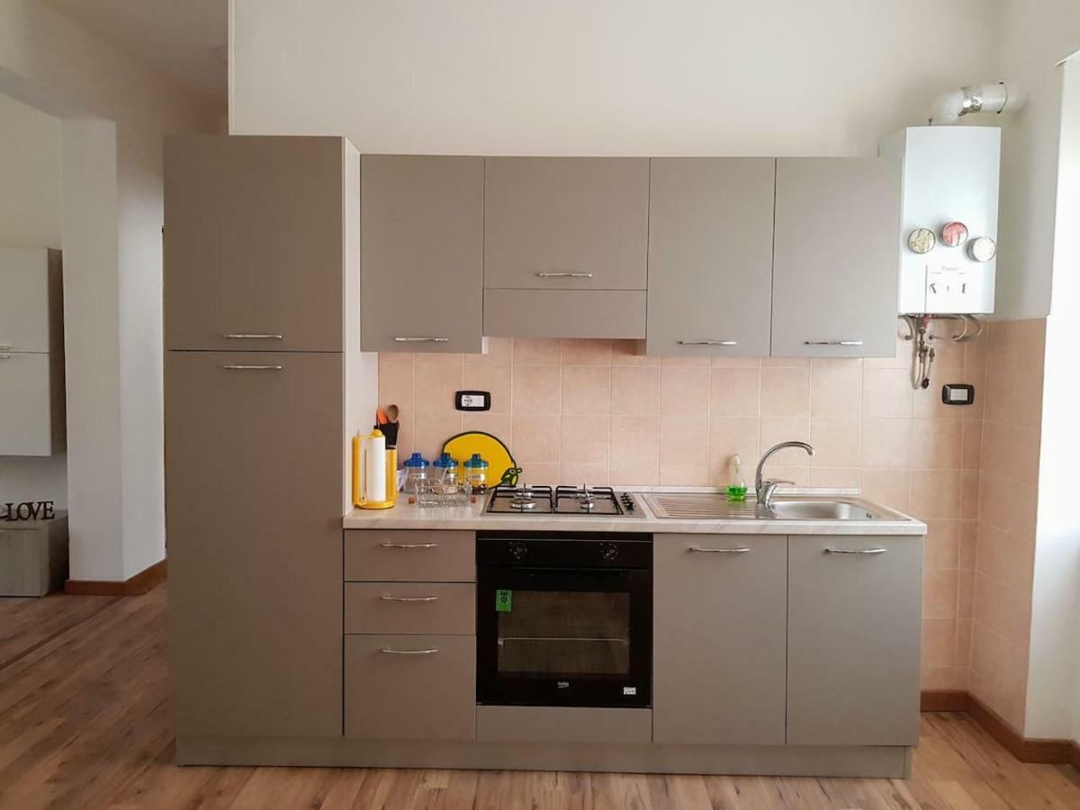דירות קרוטונה Casa S Leonardo מראה חיצוני תמונה